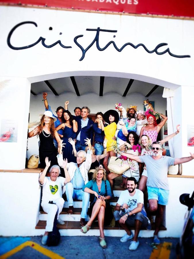 Hostal Cristina Cadaques Bagian luar foto